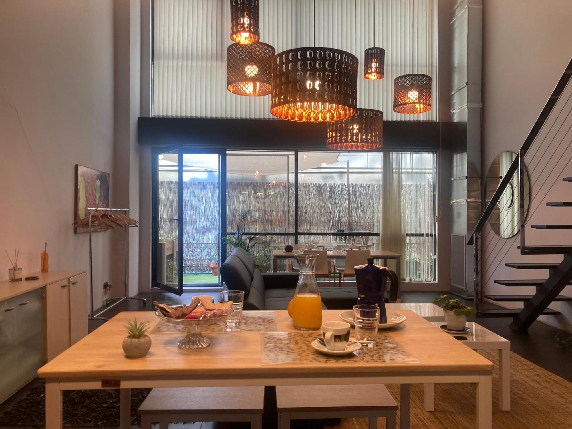Apartamento Tipo Loft Madrid Extérieur photo